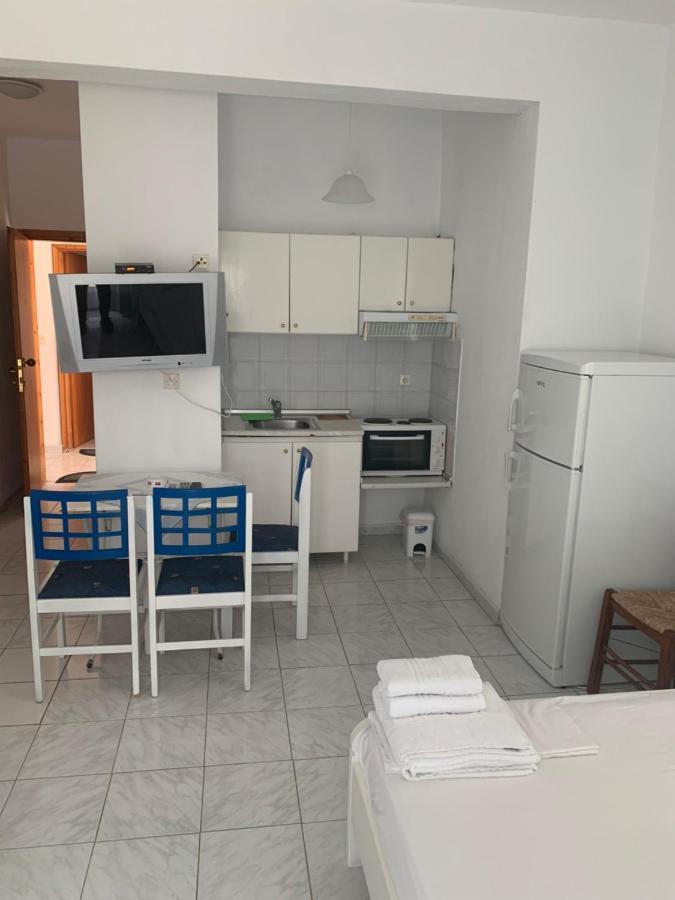 Mare - Rooms Агия Параскеви Екстериор снимка